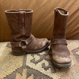 Kids FRYE boots